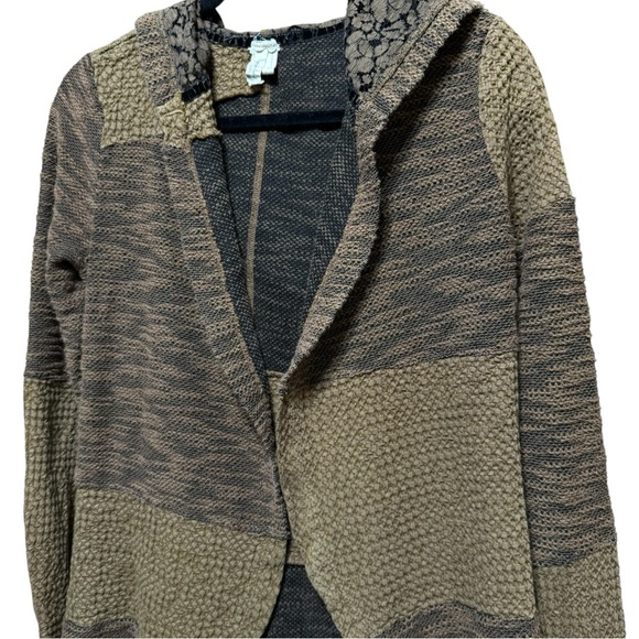 GIMMICKS by BKE Patch Cardigan Women's Size Small Brown with Lace Hood - Picture 6 of 9